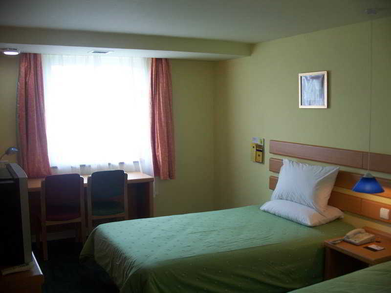 Home Inn Shanghai Pudong Nanpu Bridge Tangqiao Commercial Square Zewnętrze zdjęcie